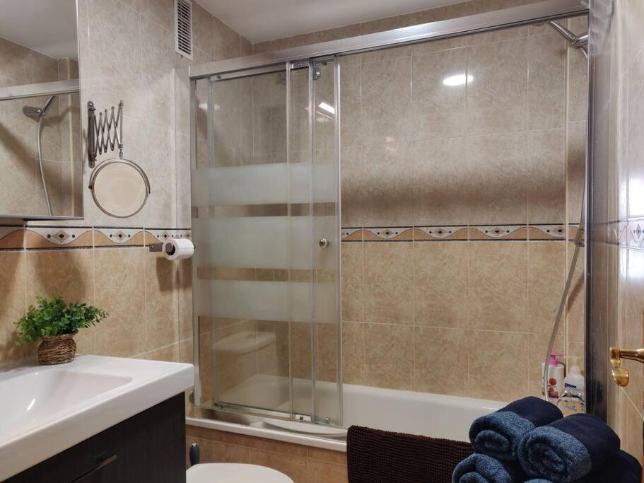 Apartamento Centrico En Fuengirola A 200 Metros De La Playa Exterior foto